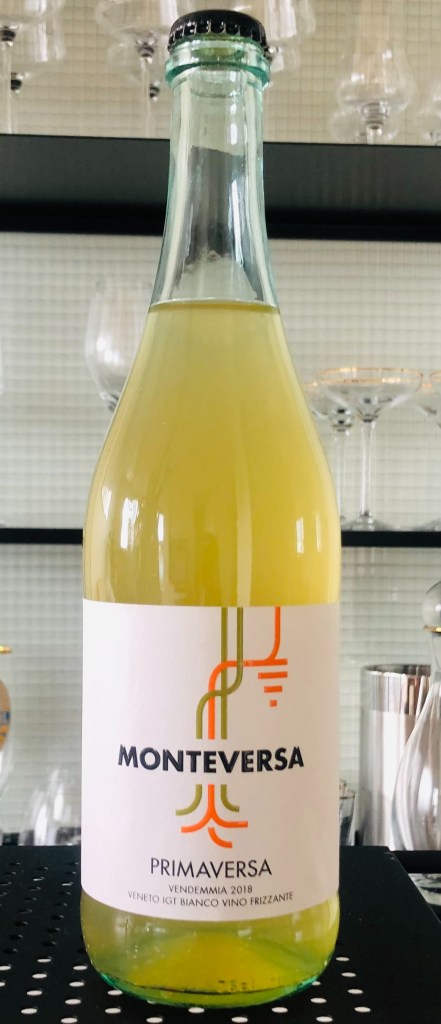 monteversa, natural wine, organic wine, frizzante, sparkling, wine, sparkling wine, white wine, veneto, italian wine, italy, veneto wine, veneto igt, natural fermentation